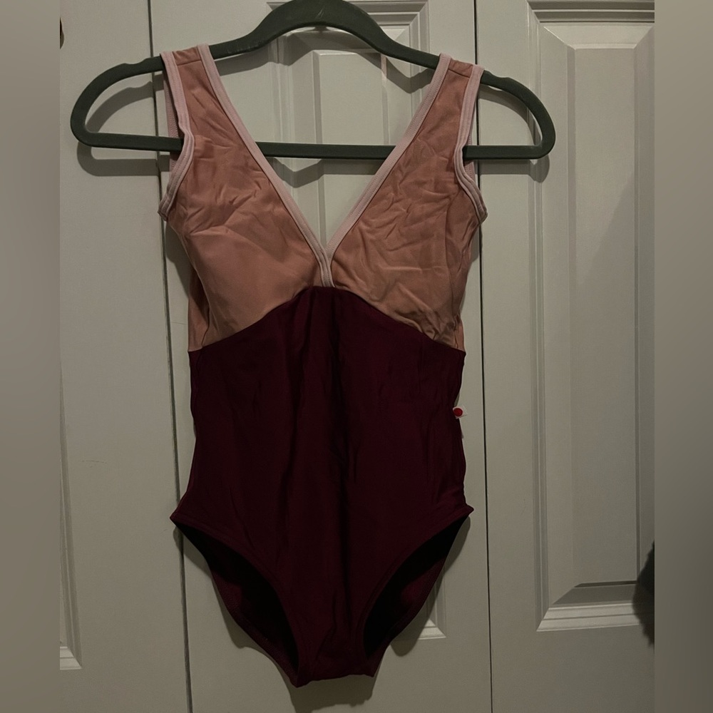 Yumiko size M Alicia style pink,burgundy and rose colors